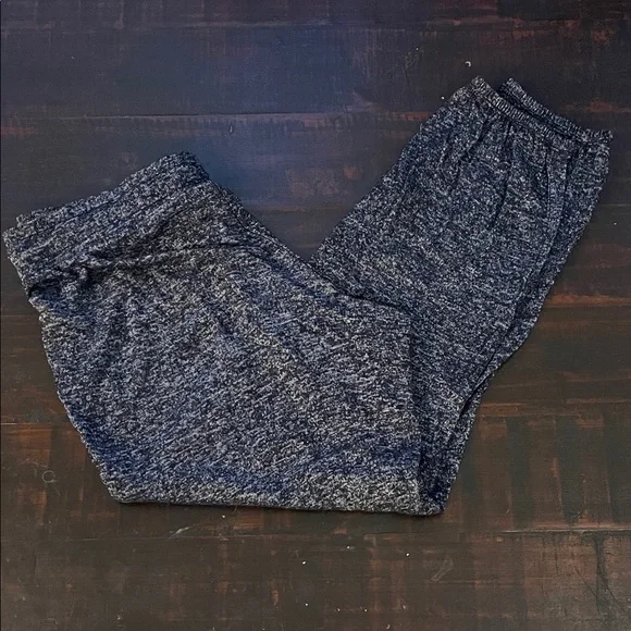 Pink Rose Black and Gray Knit Fabric - Picture 3 of 3